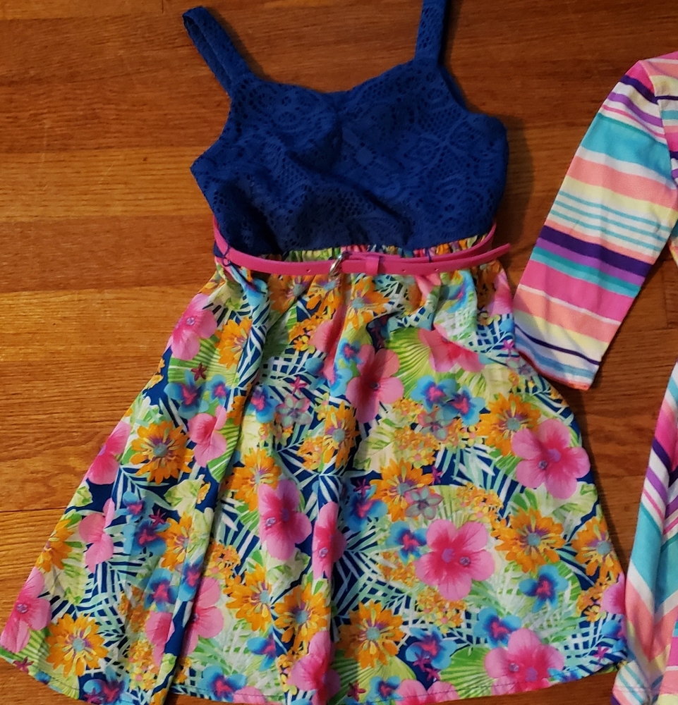 Girls dress